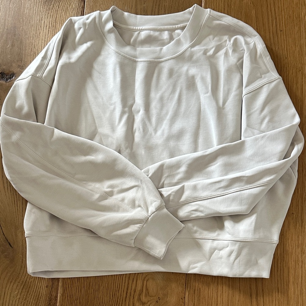 Lululemon Softstreme Sweatshirt 8